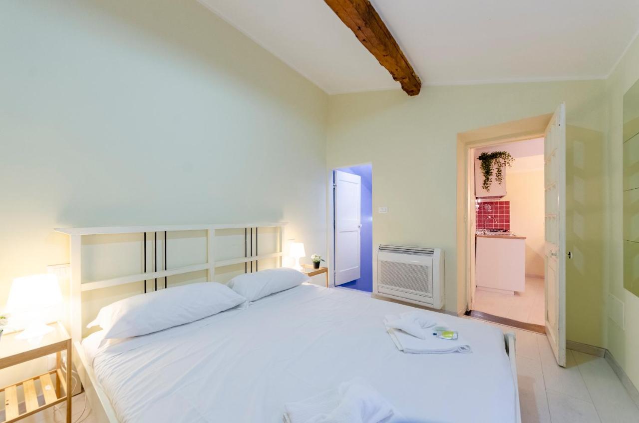 Joivy Cosy Flat In The Centre Apartment Genoa Exterior photo
